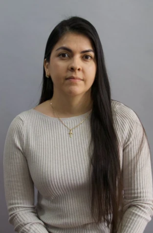 SILVIA SOLÍS